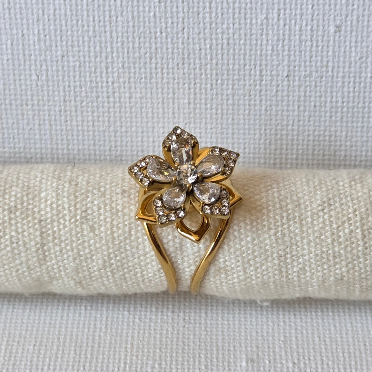 Bague femme anti stress fleur tournante acier inoxydable doré élégant