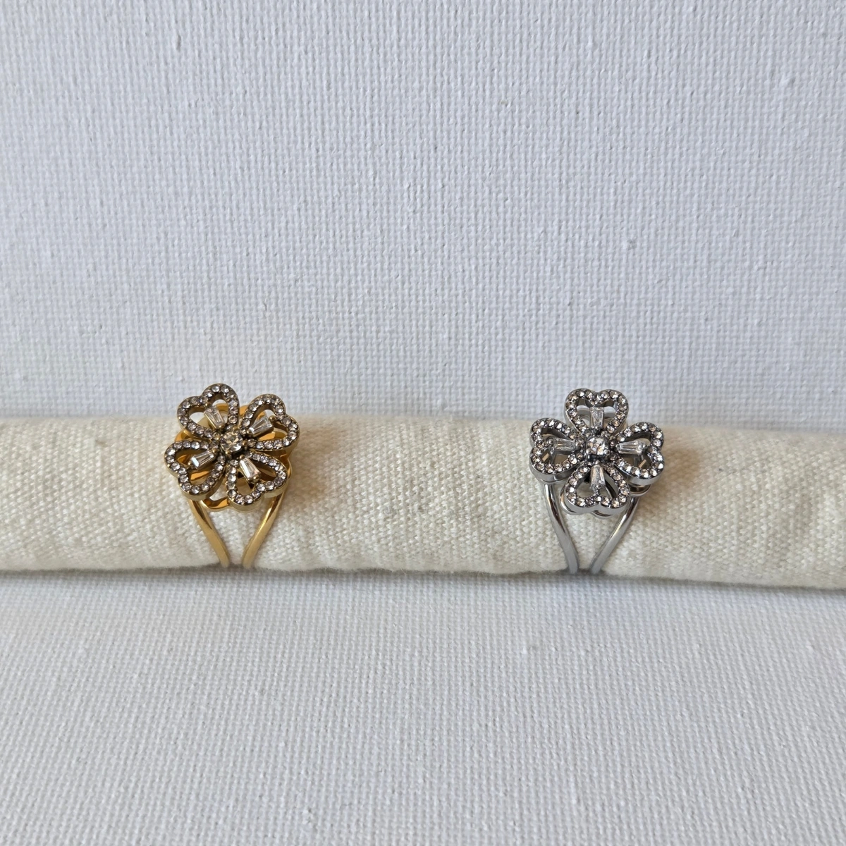 Bague femme anti stress trèfle tournant acier inoxydable doré argenté élégant